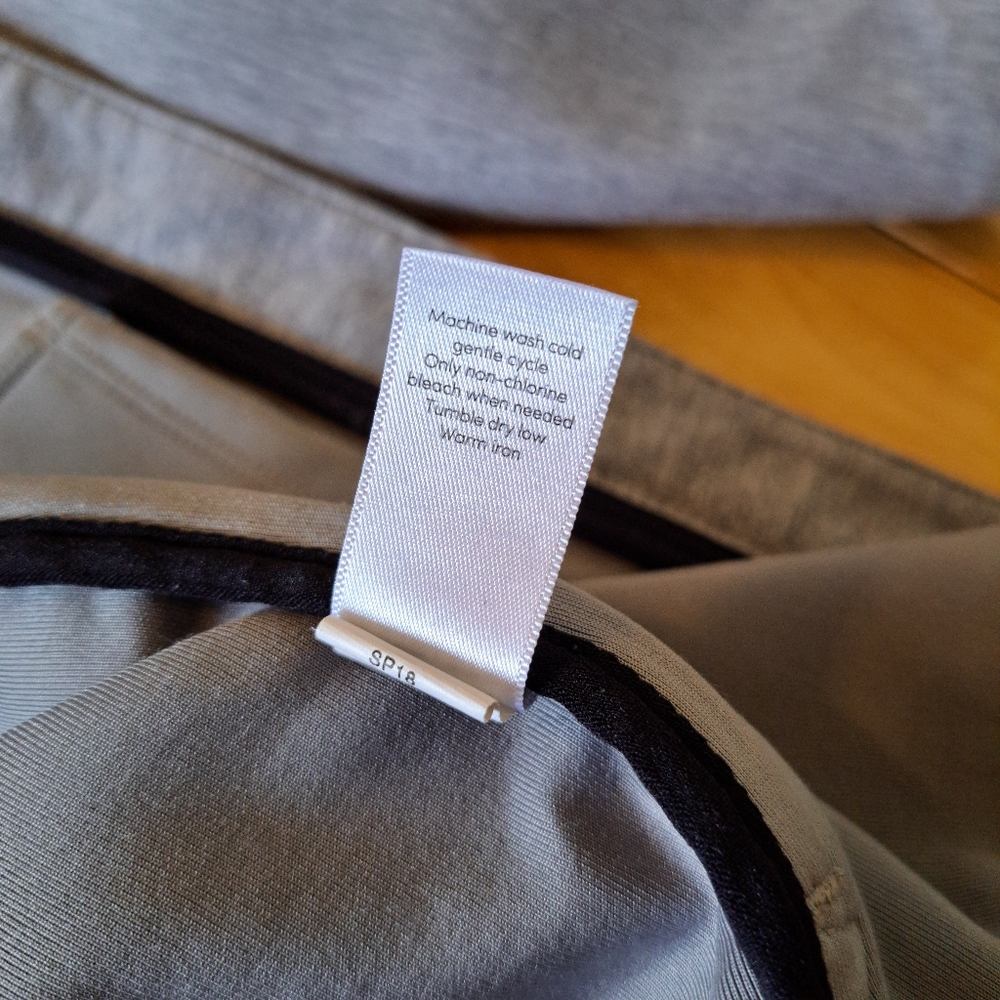 ATHLETA Athletic Full-Zip Long Sleeve CYA Yoga Hoodie Heather Gray Small - Picture 14 of 16